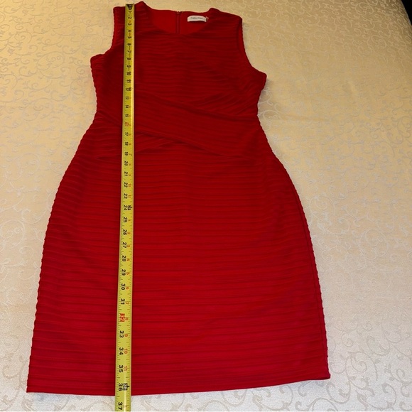 Calvin Klein Red Sleeveless Bandage Sheath Dress - Picture 13 of 16